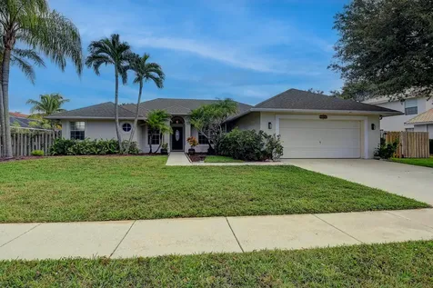 2424 Wrotham Terrace Wellington FL 33414