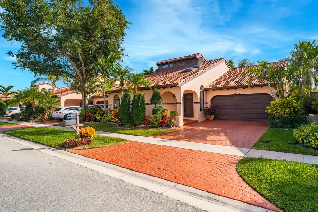 22824 Marbella Circle Boca Raton FL 33433
