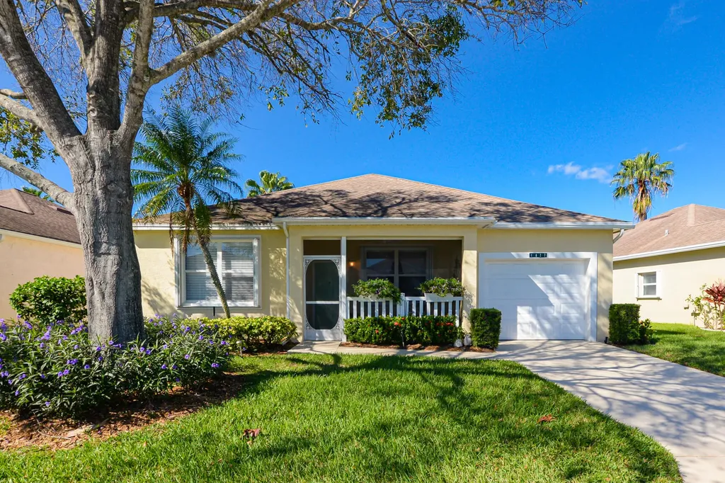 1027 NW Tuscany Drive Port St Lucie FL 34986
