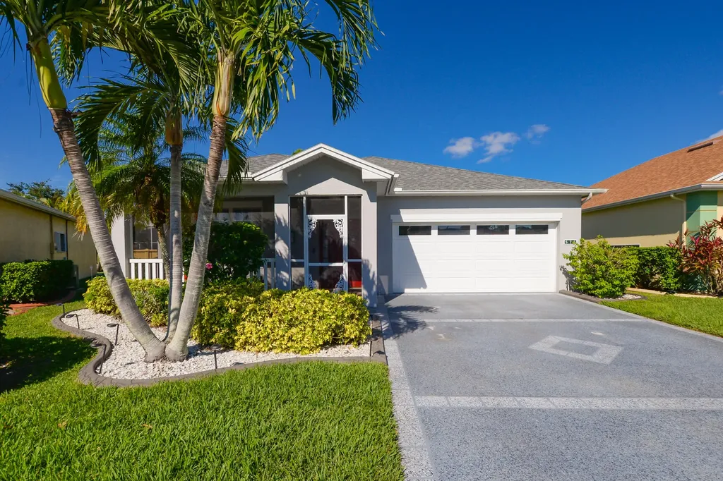 576 NW Cortina Lane Port St Lucie FL 34986