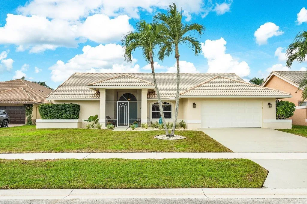 6425 Hudson Bay Lane Lake Worth FL 33467