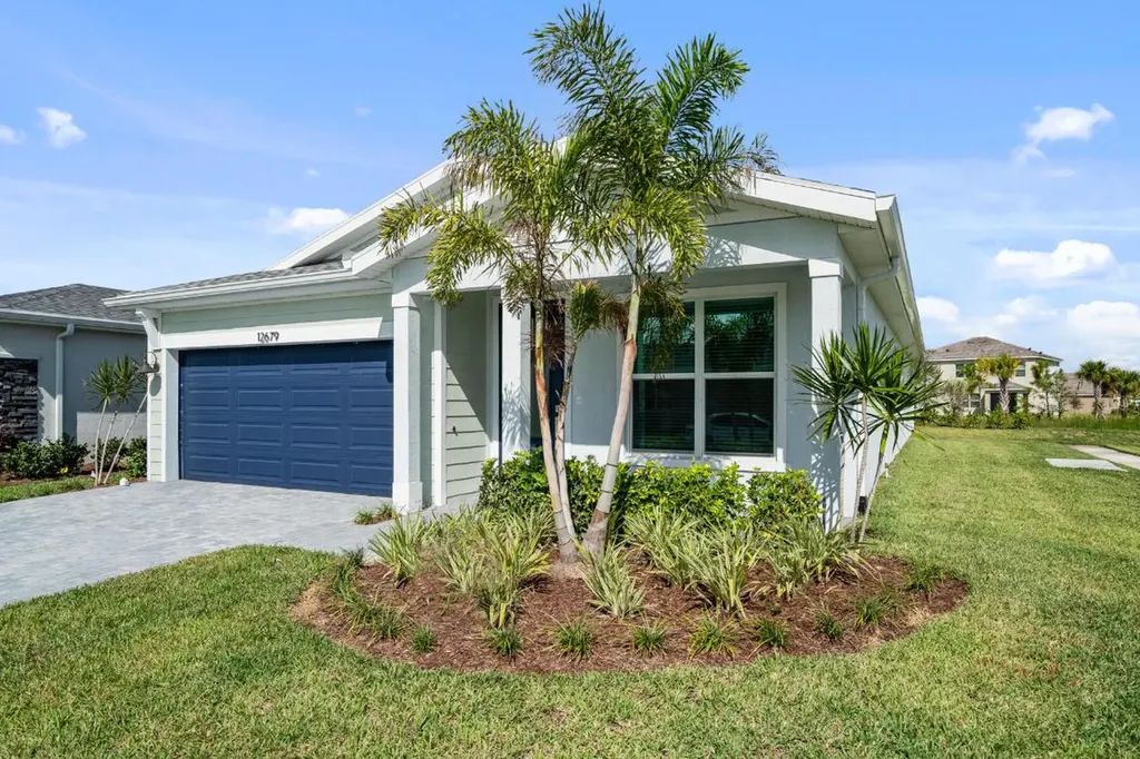 12679 SW Phoenix Drive Port St Lucie FL 34987