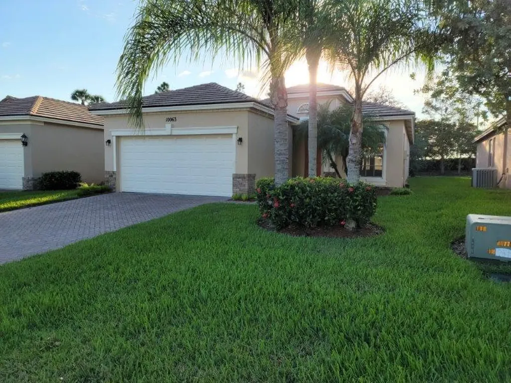 10063 SW Stonegate Drive Port St Lucie FL 34987