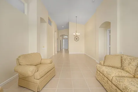 357 NW Shoreline Circle Port St Lucie FL 34986