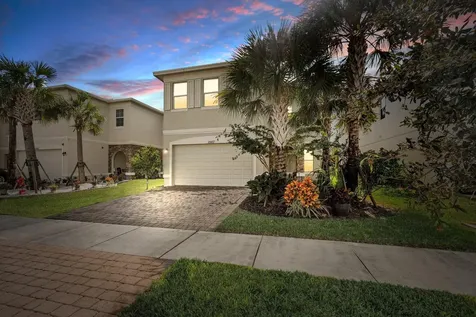 1567 NW Cataluna Circle Port St Lucie FL 34986
