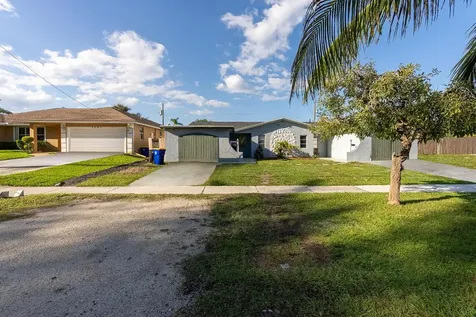 3103 SE Jefferson Street Stuart FL 34997