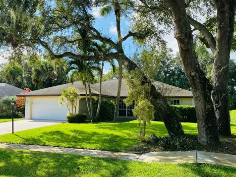 117 40th Court Vero Beach FL 32968