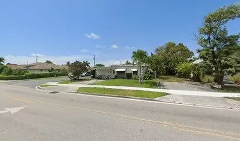 915 12th Avenue S Lake Worth Beach FL 33460