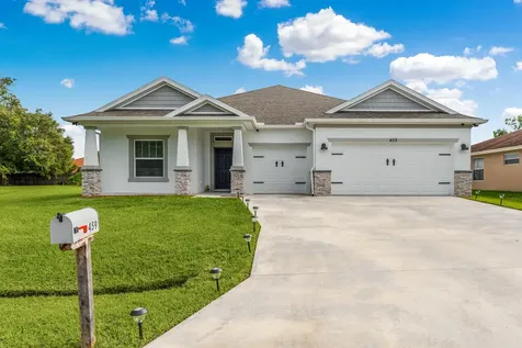 459 SW Cahoon Court Port St Lucie FL 34953