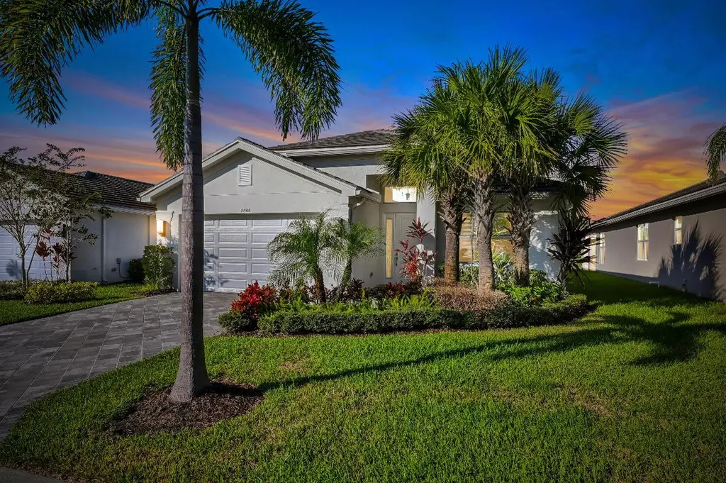 11904 SW Bristol Bay Drive Port St Lucie FL 34987