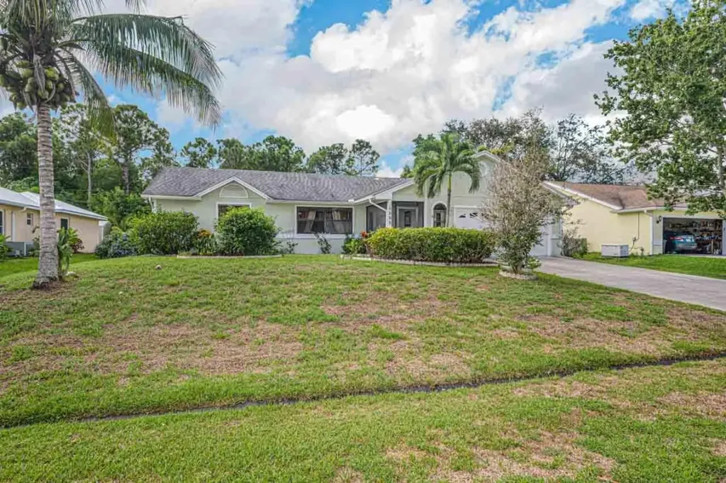 1638 SW Norman Lane Port St Lucie FL 34984