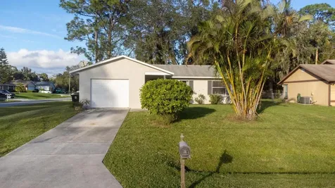 1757 SW Ocean Cove Avenue Port St Lucie FL 34953