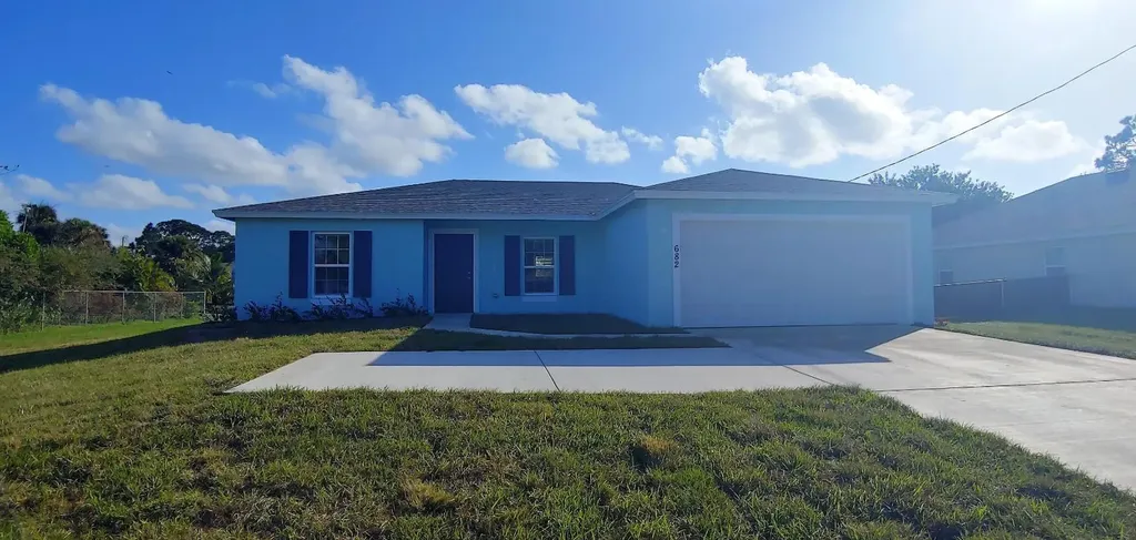 682 SW Paar Drive Port St Lucie FL 34953