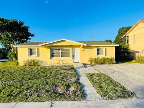 520 W 24th Street Riviera Beach FL 33404