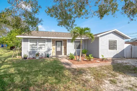 238 17th Street SW Vero Beach FL 32962