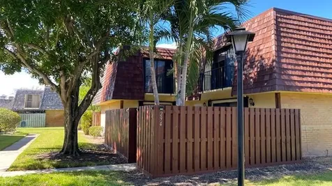 294 Arabian Road Palm Springs FL 33461