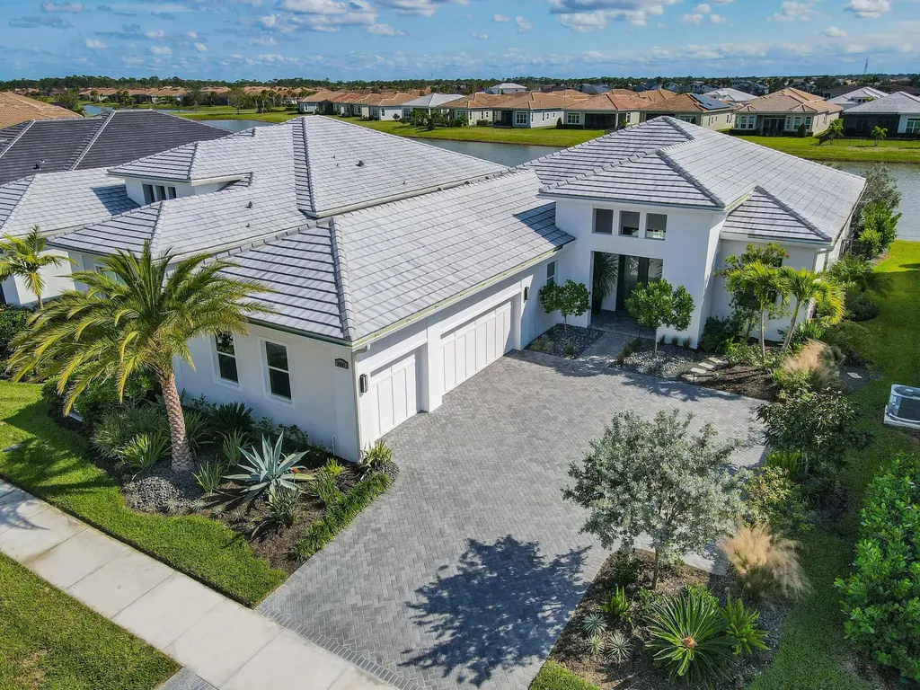 8681 SW Flutto Way Port St Lucie FL 34987