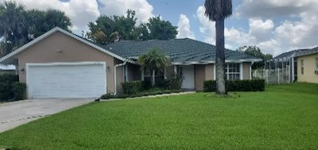 2342 SE Maslan Avenue Port St Lucie FL 34952