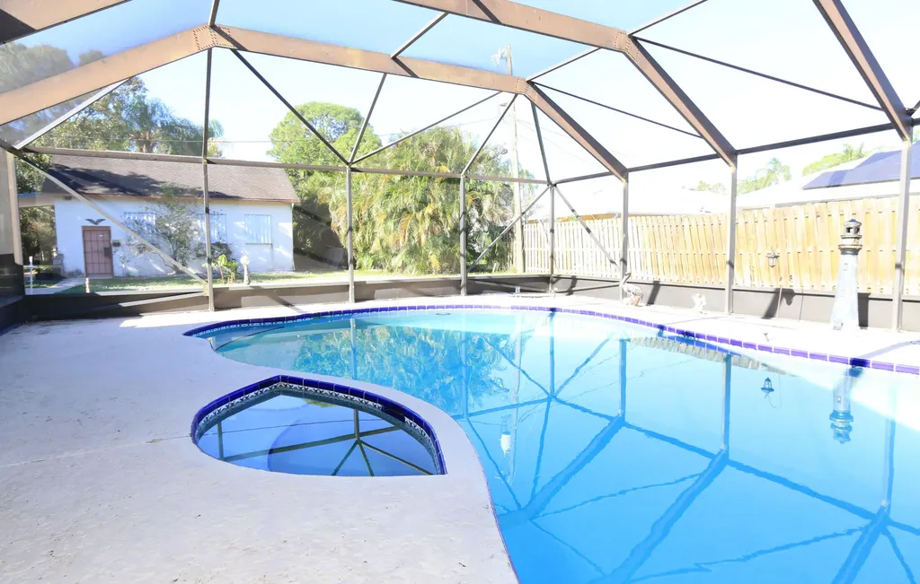 297 SE Twig Avenue Port St Lucie FL 34983