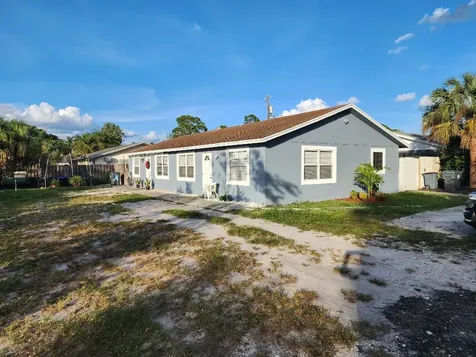 4737 Boatman Street Lake Worth FL 33463