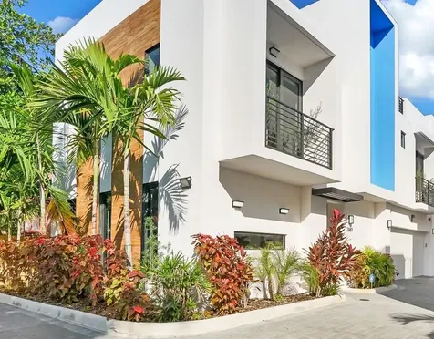 2681 NE 8th Avenue Wilton Manors FL 33334
