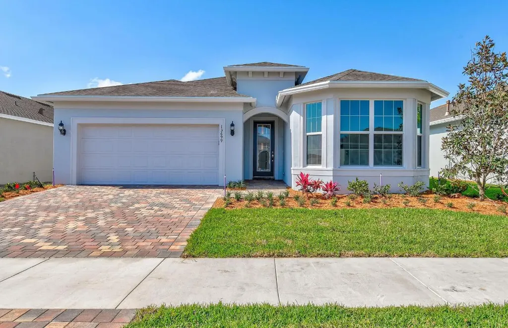 13699 SW Gingerline Drive Port St Lucie FL 34987