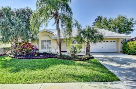 6611 Pierpont Drive Lake Worth FL 33467