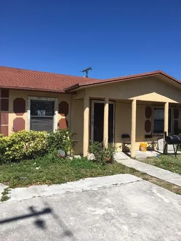 1012 W 25th Street Riviera Beach FL 33404
