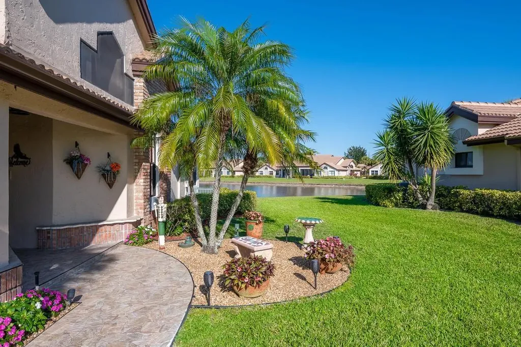 7211 Sweetbay Court Boynton Beach FL 33472