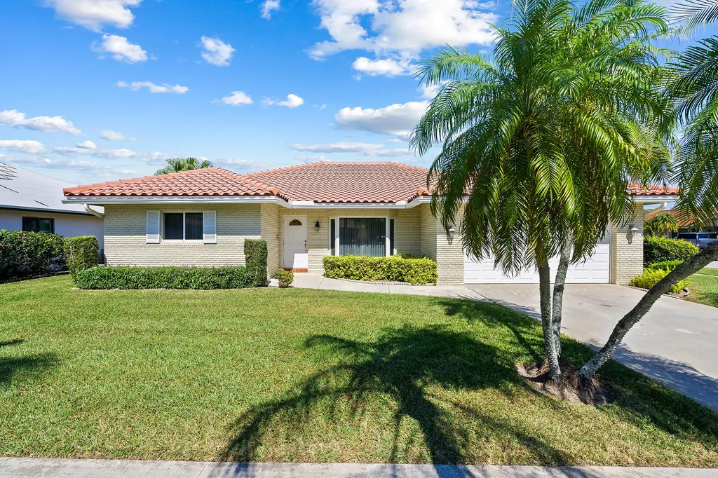 6807 Calle Del Paz S Boca Raton FL 33433