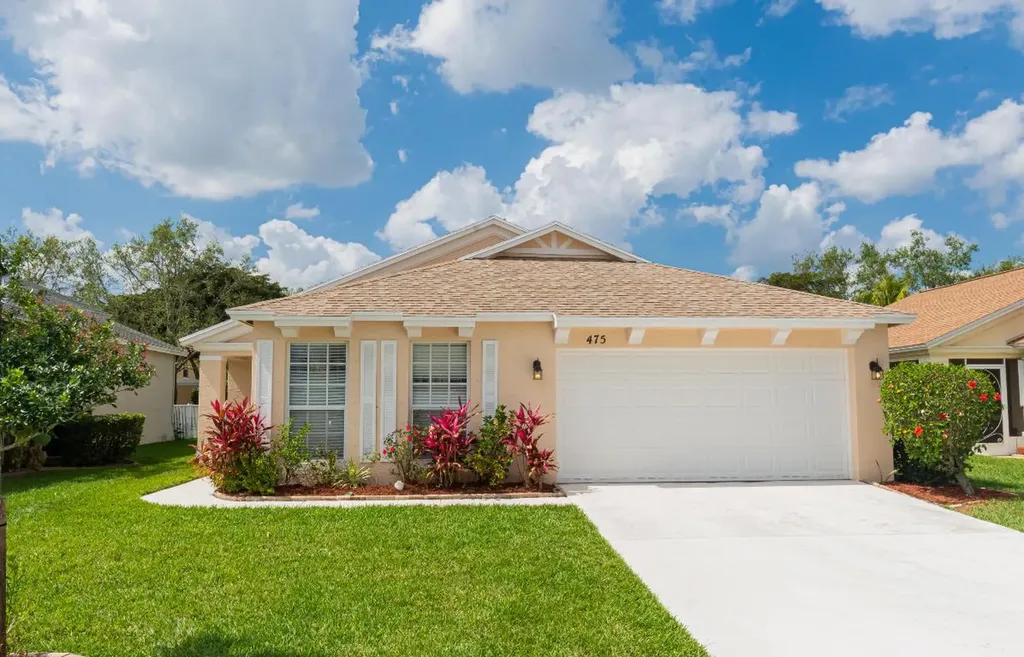 475 SW Talquin Lane Port St Lucie FL 34986