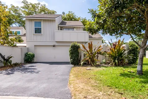12740 Spinnaker Lane Wellington FL 33414