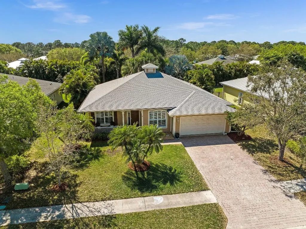 681 NE Little Kayak Point Port St Lucie FL 34983