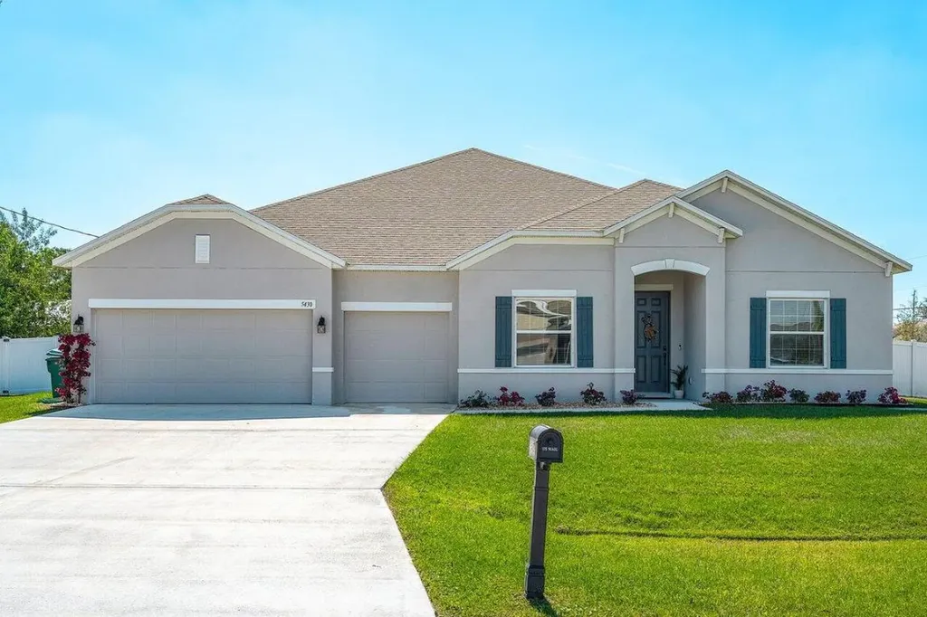 5430 NW Milner Drive Port St Lucie FL 34983