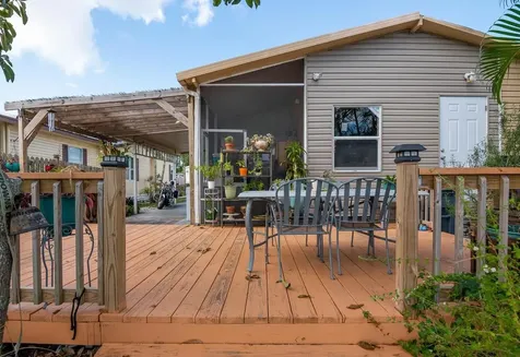 132 Plantation Boulevard Lake Worth FL 33467