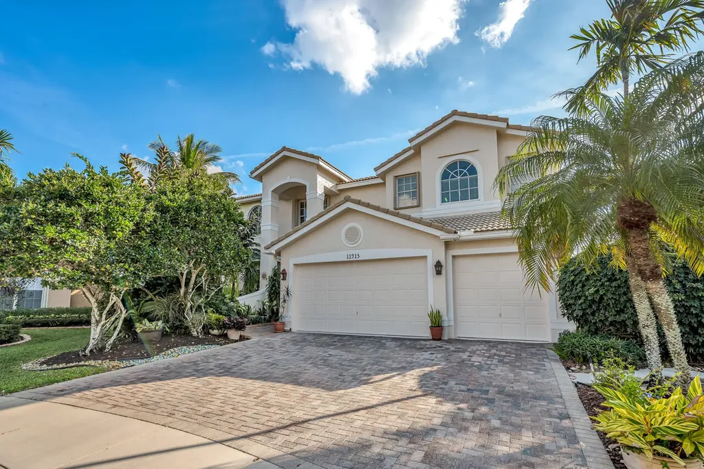 11913 Preservation Lane Boca Raton FL 33498