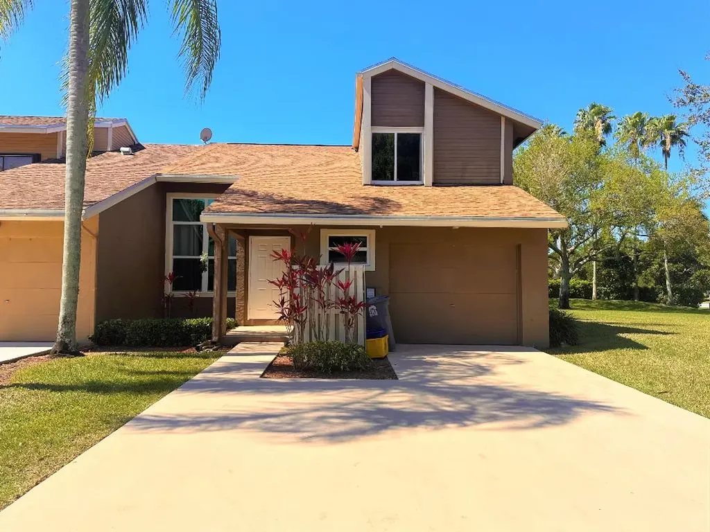 22421 Thousand Pines Lane Boca Raton FL 33428