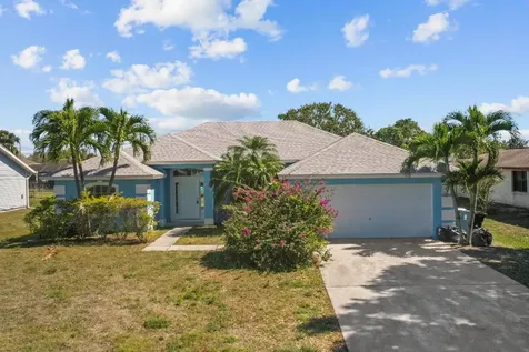 2349 SE Watercrest Street Port St Lucie FL 34984