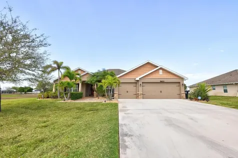 5850 NW Ethel Court Port St Lucie FL 34986