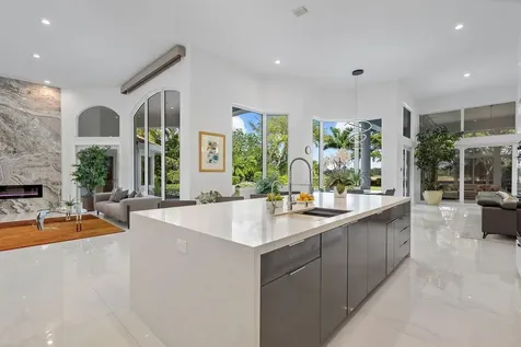 7801 Old Marsh Road Palm Beach Gardens FL 33418