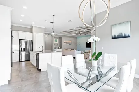 4777 Four Lakes Circle SW Vero Beach FL 32968