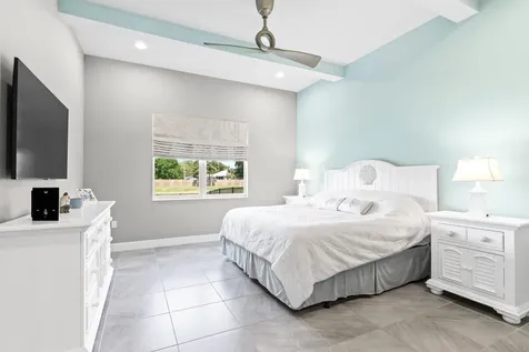 4777 Four Lakes Circle SW Vero Beach FL 32968