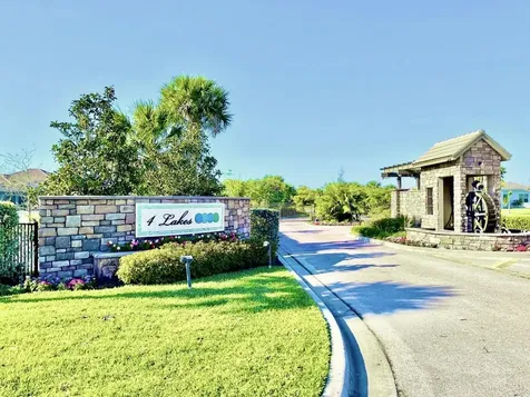 4777 Four Lakes Circle SW Vero Beach FL 32968