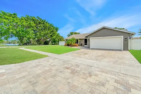 19576 Liberty Road Boca Raton FL 33434