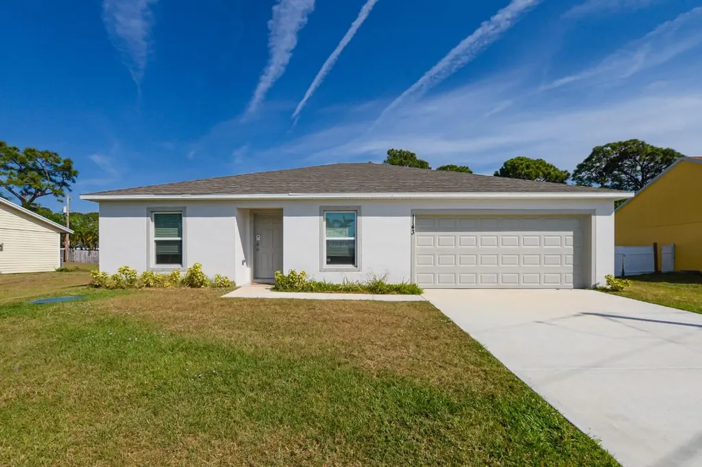 1143 SW Coleman Avenue Port St Lucie FL 34953