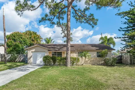 3613 Lothair Avenue Boynton Beach FL 33436