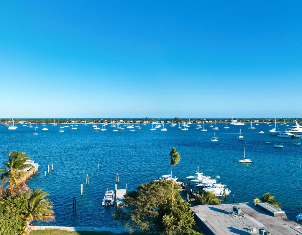 4714 N Flagler Drive West Palm Beach FL 33407