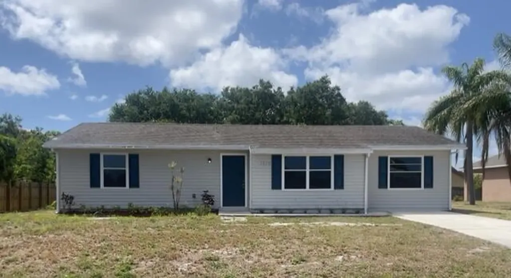 1878 SW Cameo Boulevard Port St Lucie FL 34953