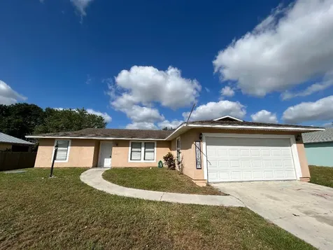 418 SW Friar Street Port St Lucie FL 34983