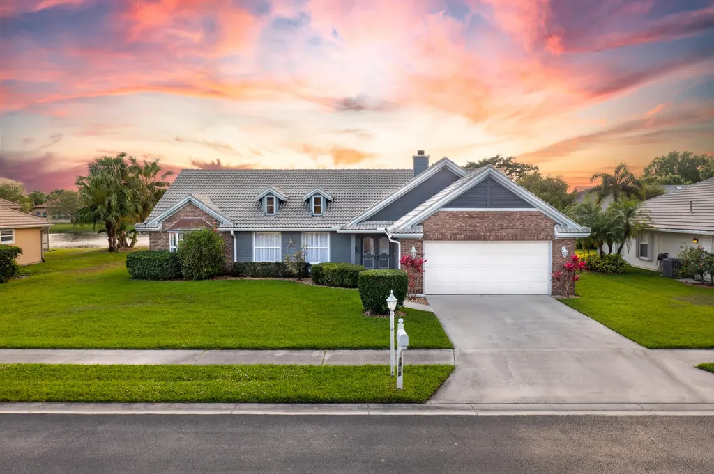 1318 SW Briarwood Drive Port St Lucie FL 34986
